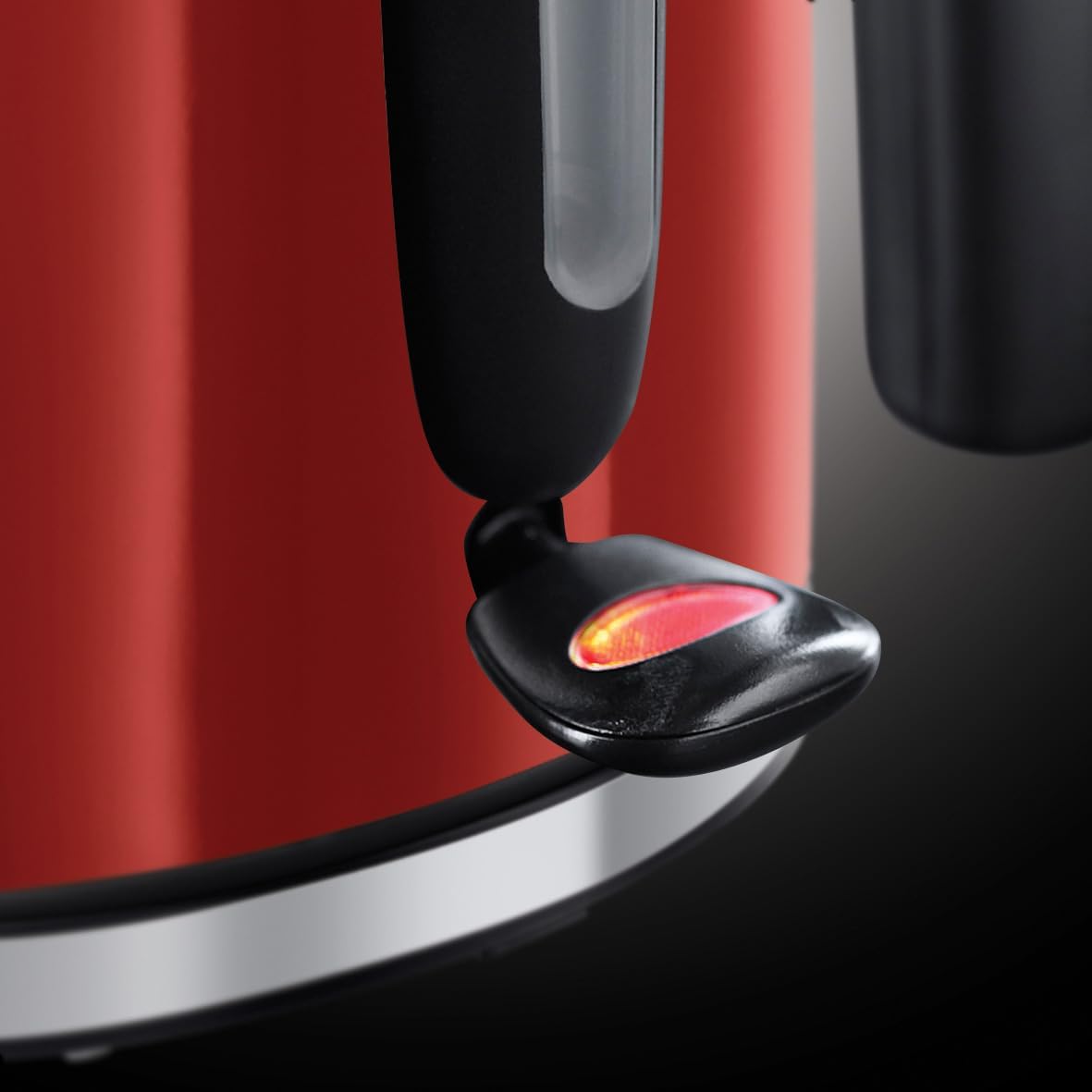 Russell Hobbs Çajnik Elektrik 1.7L Flame Red – Vlim i Shpejtë, Kursim Energjie, 2400W, Grykë Anti-Pikim, Filtrë Kundër Gëlqeres, Bazë 360°, Dizajn Elegant