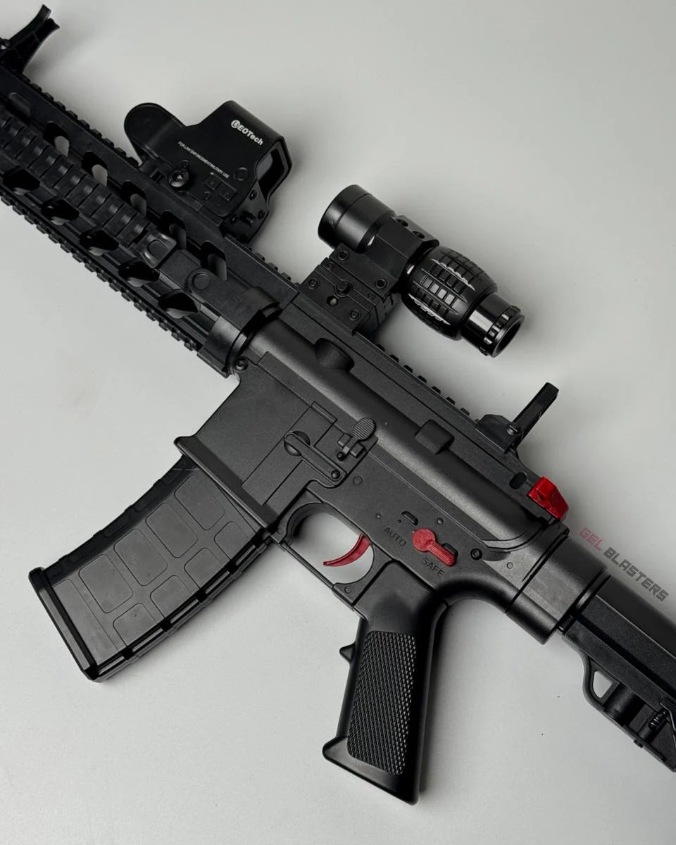M4A1 Silencer me plumba xheli, led dhe sperkatje avulli per imitim flake,zmadhues xhami, shenjester led, gjuajtje full automatike dhe gjysem automatike. Madhesia origjinale 1:1