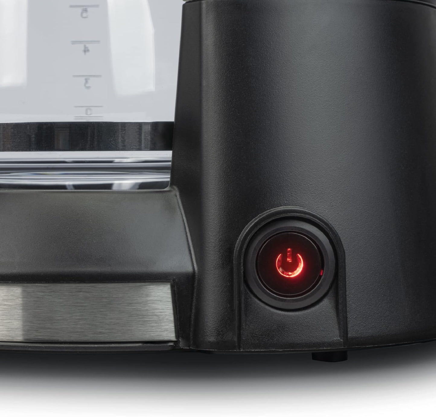 Makineri Kafeje Korona 12304 – Për 5 Filxhanë, 0.7L, Me Filter të Përhershëm, Dizajn Kompakt, E Përshtatshme për Familje të Vogla, Me Pjesë Inoksi