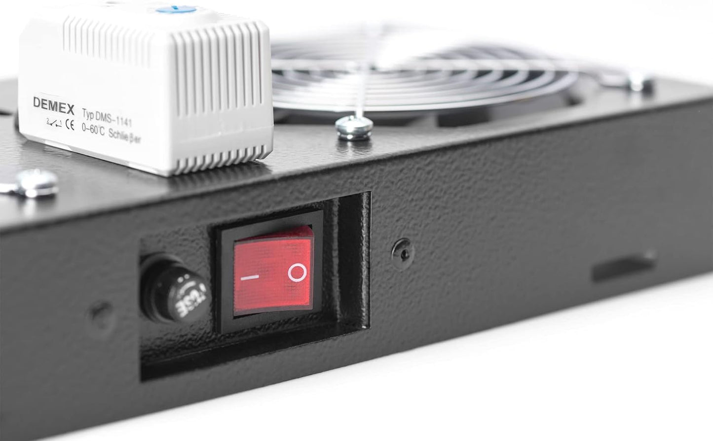 Njësia e Ventilimit në Çati për Kabinete Murale / Rack DIGITUS, me 2 Ventilatorë dhe Termostat, e Zezë