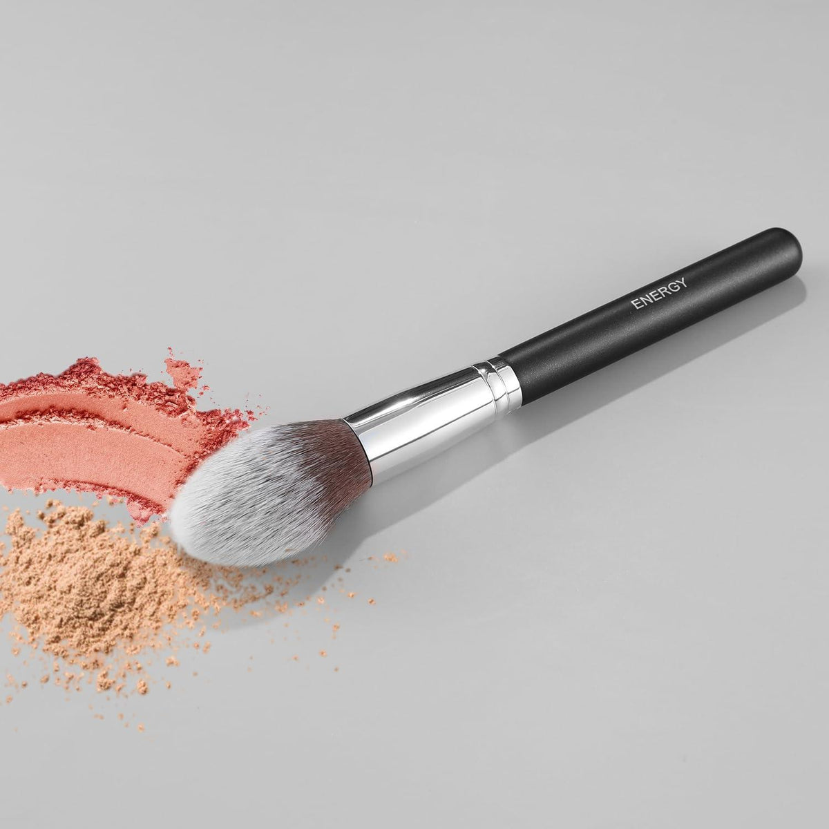 Energy Blush 770s Brushë profesionale për grim / makeup