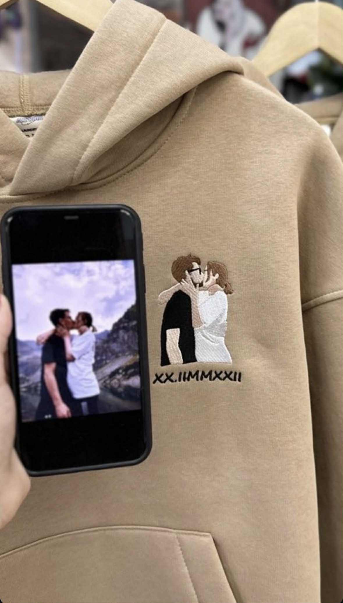 Veshje Unike me Personalizim Total – Shpreh Stilin Tënd! Duks me qepje me ngjyra S-M-L-XL-XXL.